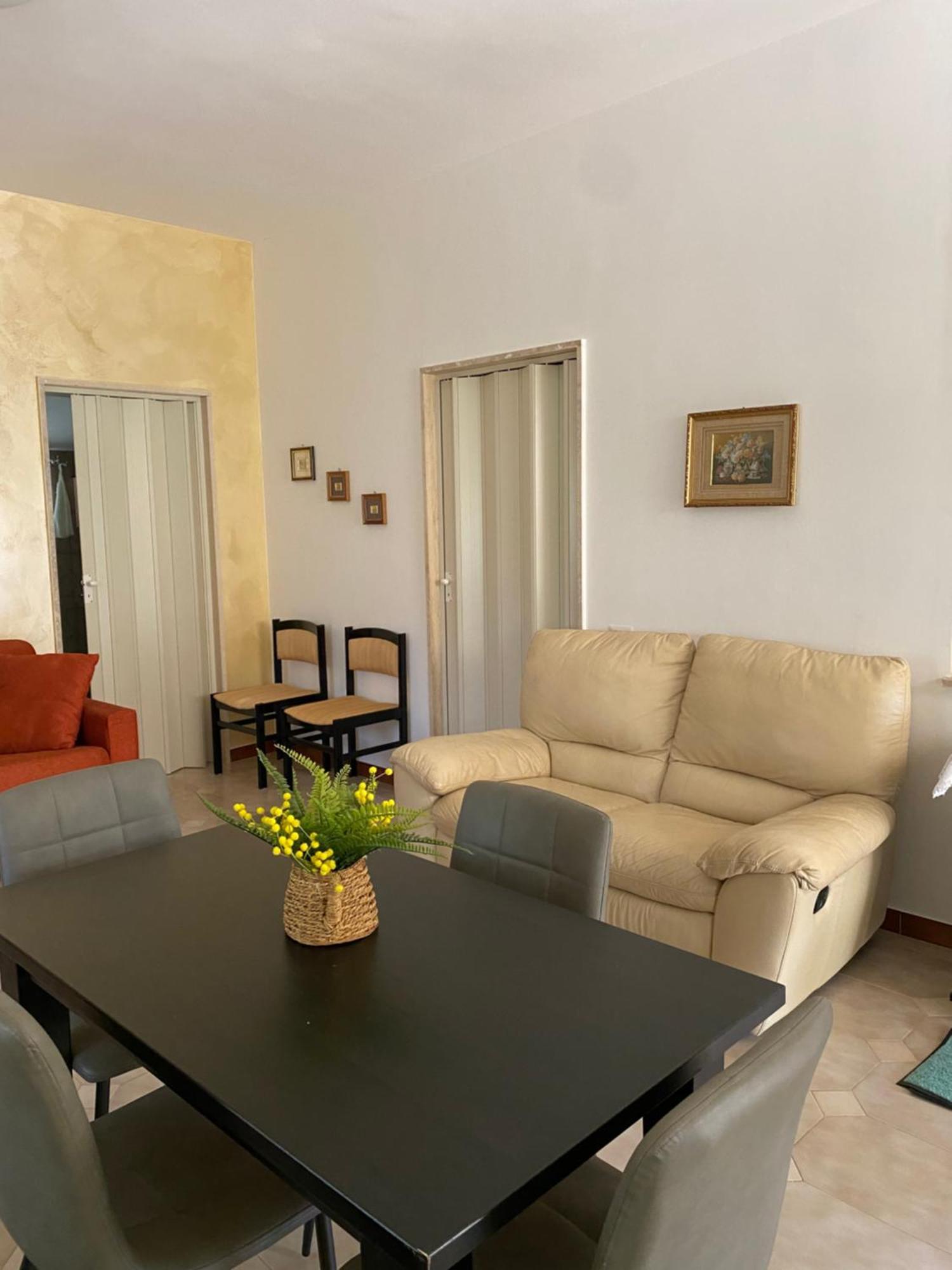 Villa Mima Santeramo in Colle Luaran gambar